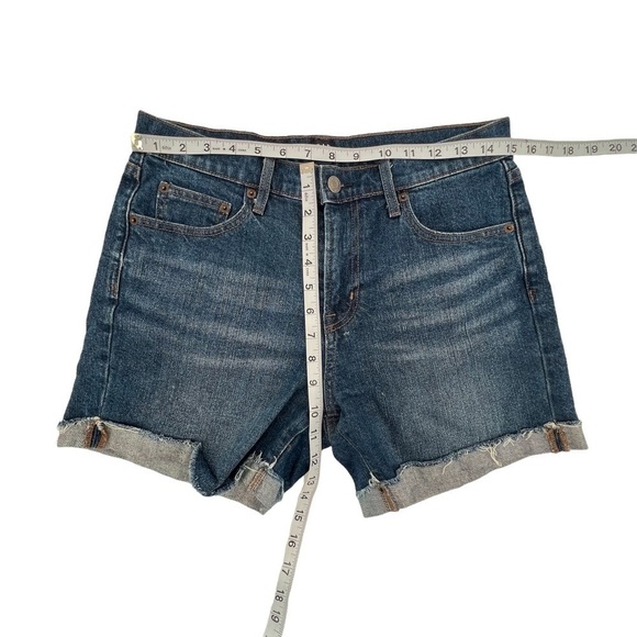 Gap Cuffed Raw Hem Denim Jean Shorts Size 28 Women's - Picture 5 of 9